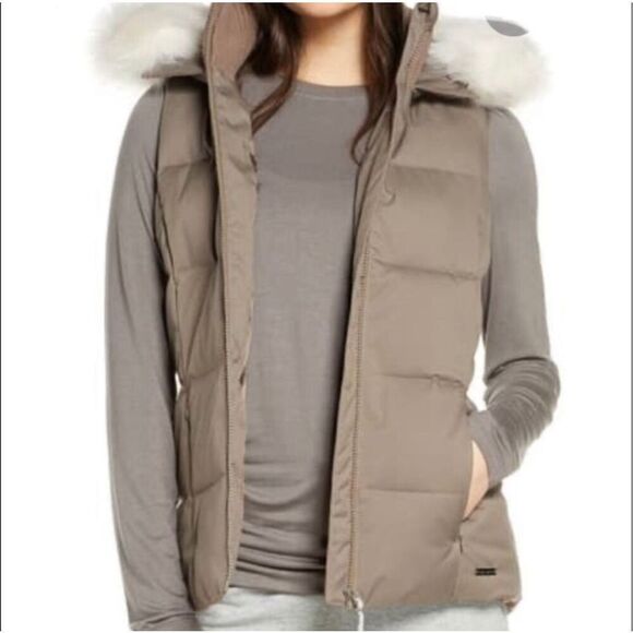 Sweaty Betty North Pole Primaloft Vest Size Medium - Picture 13 of 13